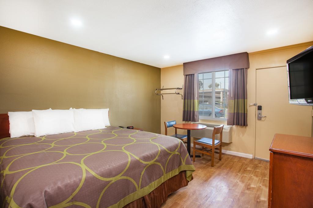 Super 8 By Wyndham Redlands/San Bernardino Motel Bagian luar foto